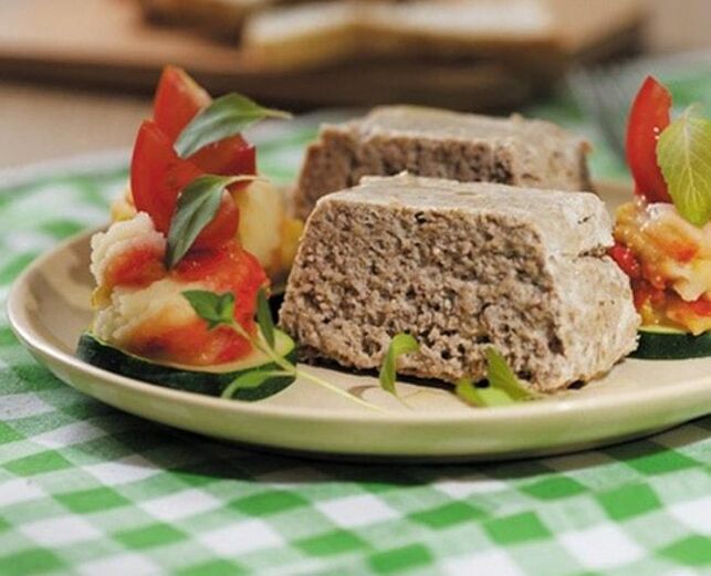 With the diagnosis of pancreatitis in the pancreas, meat pudding can be steamed